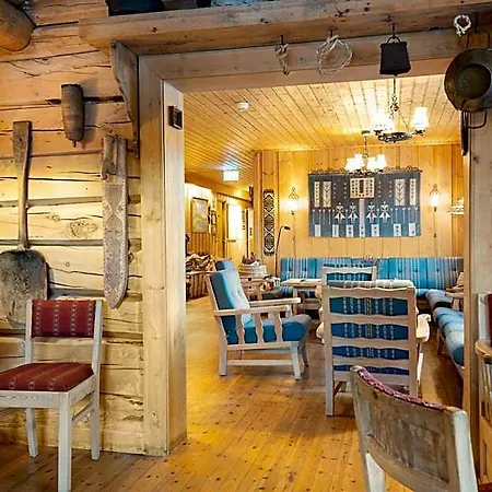 Rondane Mountain Lodge, Smuksjoseter מלון